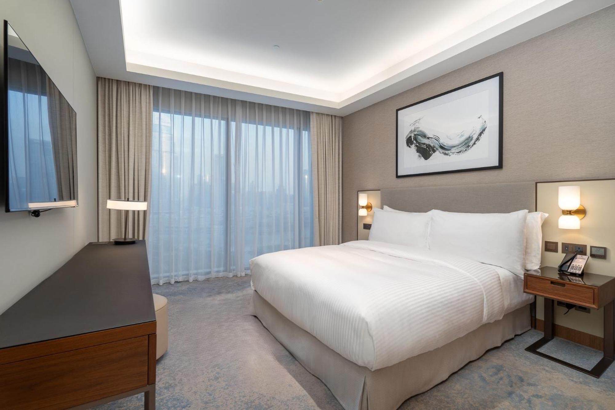 Spacious 3 Bedroom In Downtown With Burj Khalifa View Apartment Dubai