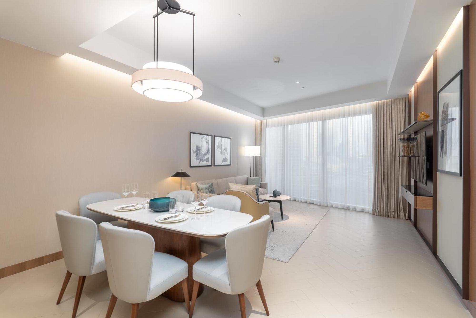 Spacious 3 Bedroom In Downtown With Burj Khalifa View Apartment *