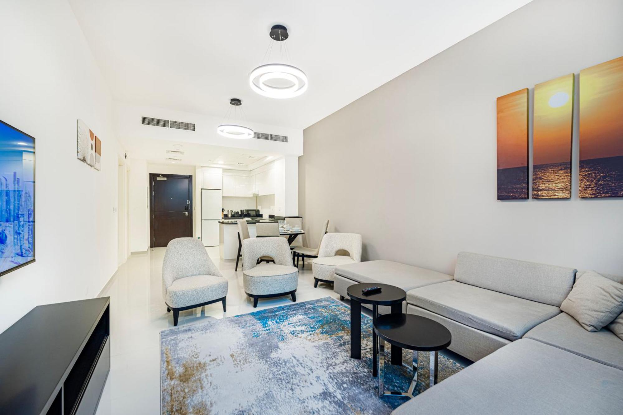 Daniels Stylish 1br In Jumeirah Village Circle *