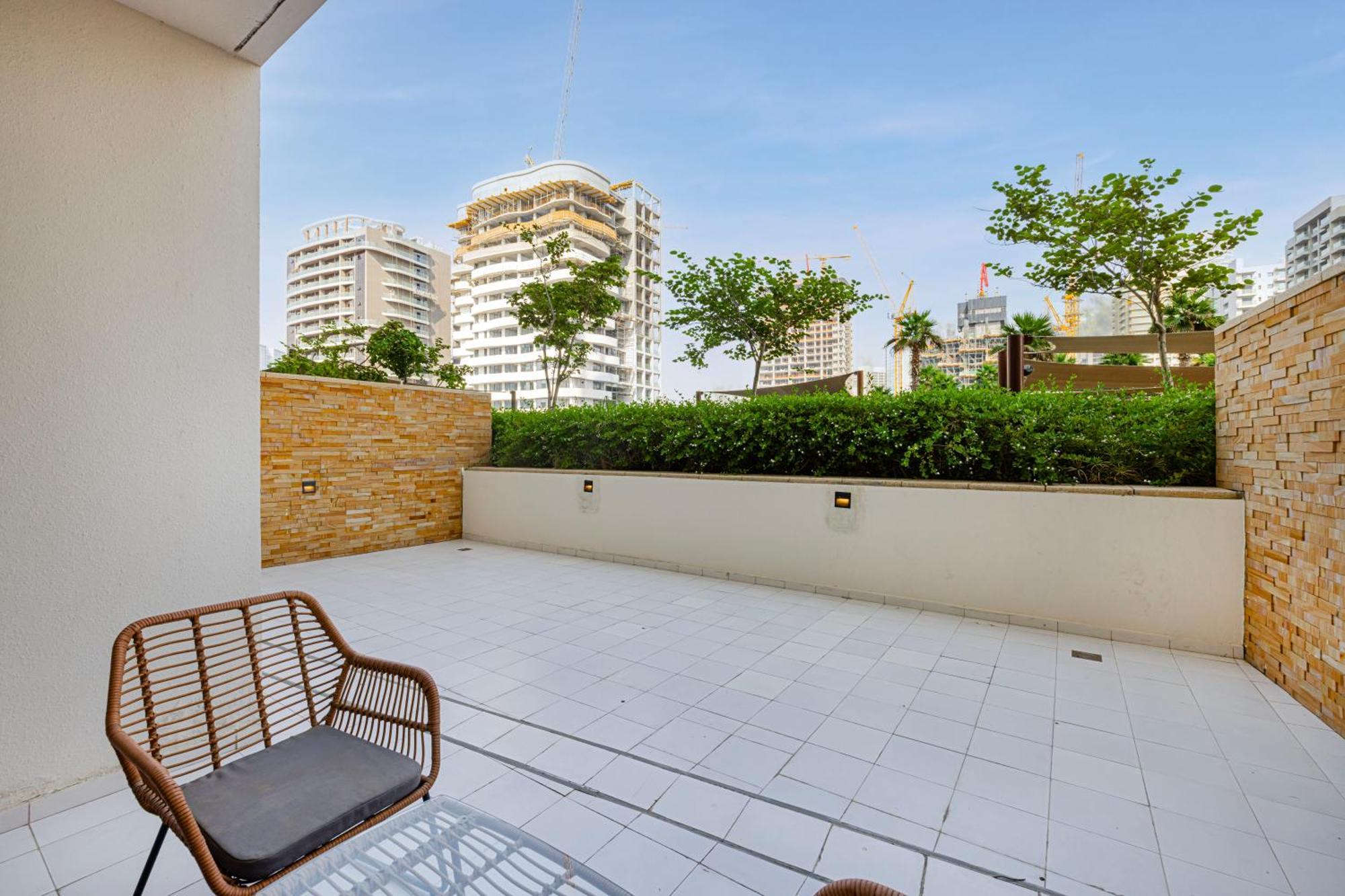 Daniels Stylish 1br In Jumeirah Village Circle