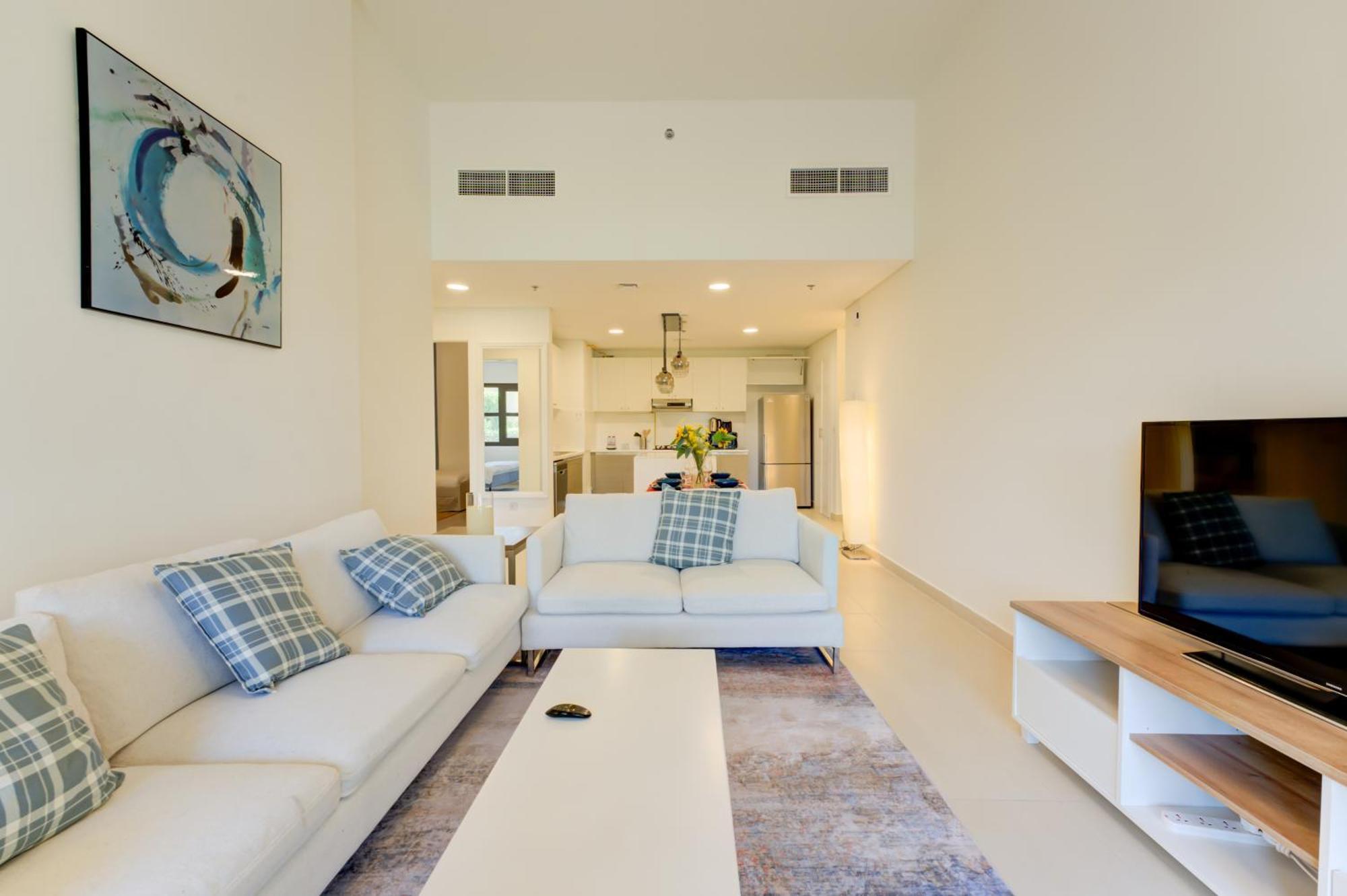 Apartment Serene 2-bed Haven In Jumeirah Golf Estates