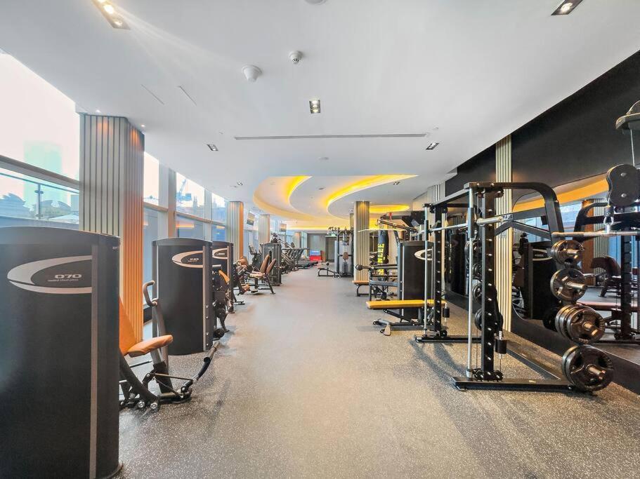 Chic 1br With Pool, Gym, Bbq, Tennis Court Apartment *