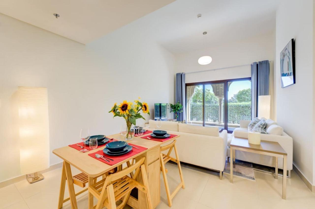 Serene 2-bed Haven In Jumeirah Golf Estates Apartment