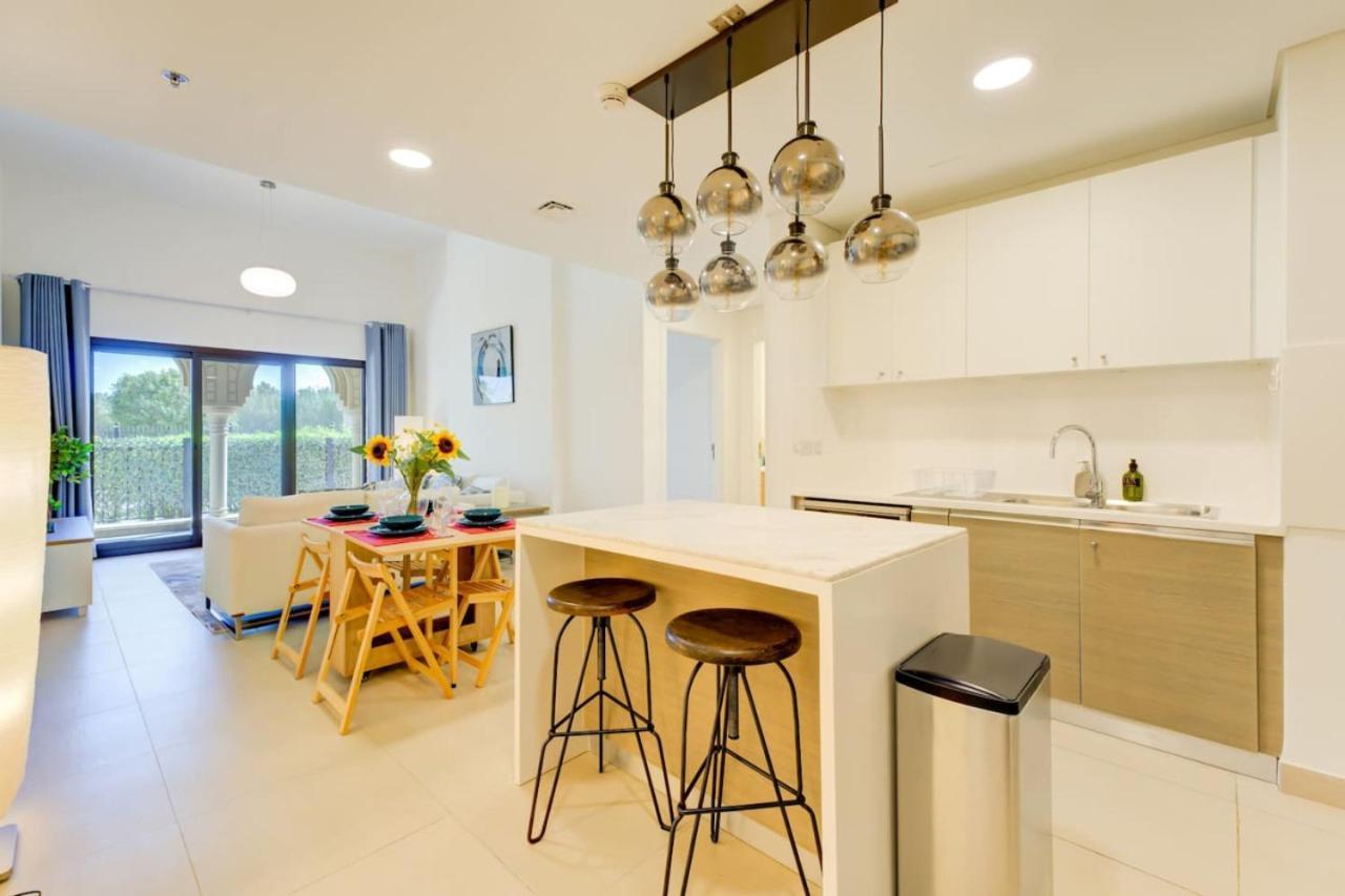 Serene 2-bed Haven In Jumeirah Golf Estates Apartment Dubai