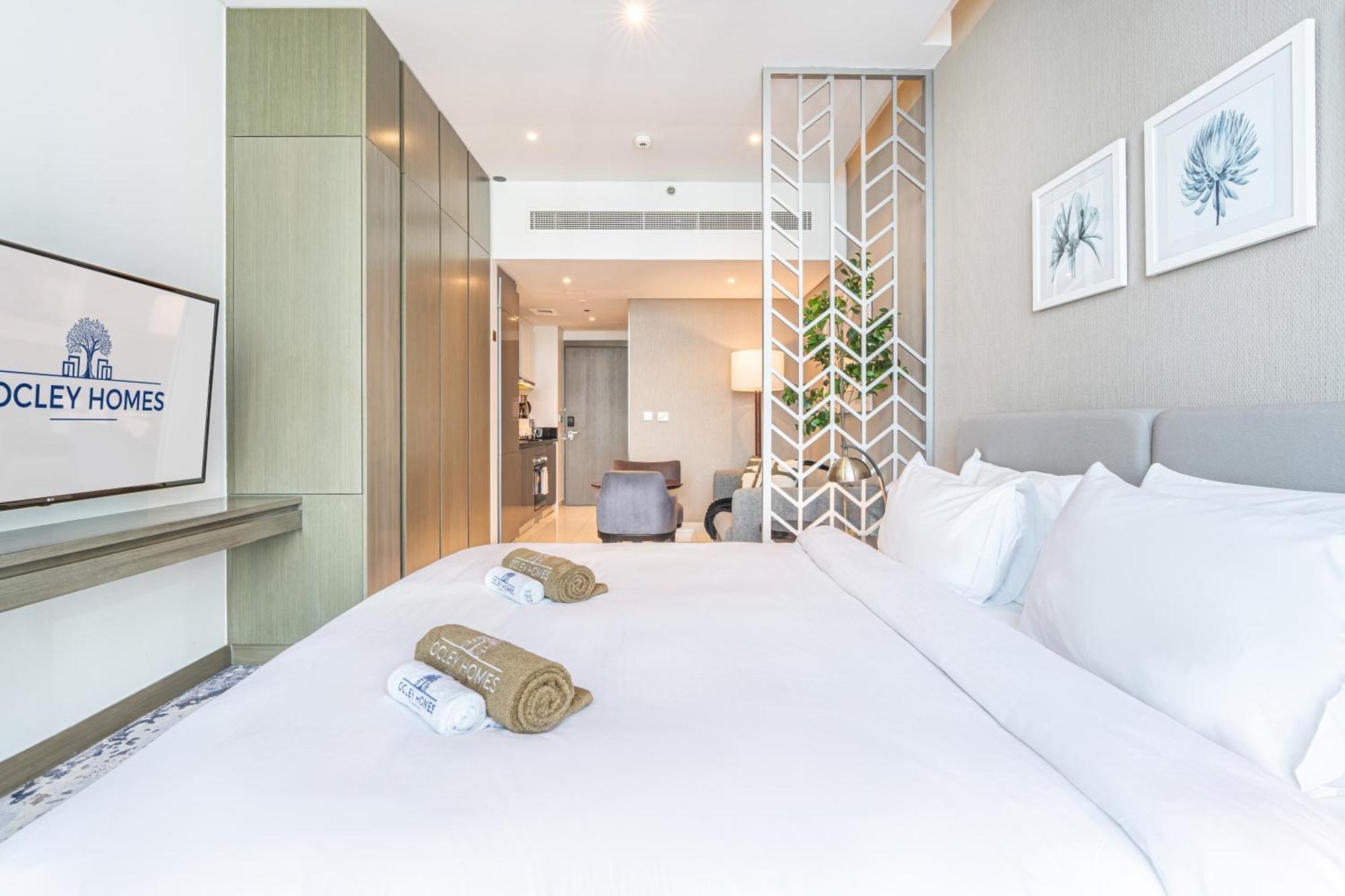Modern In Business Bay With Panoramic View Apartment *