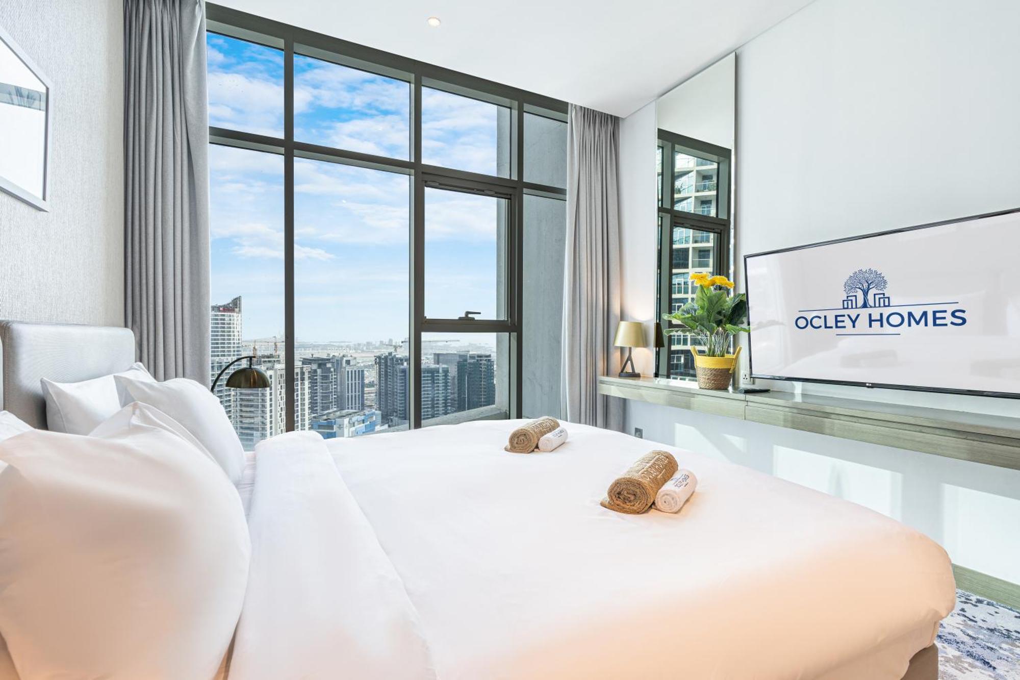 Modern In Business Bay With Panoramic View *