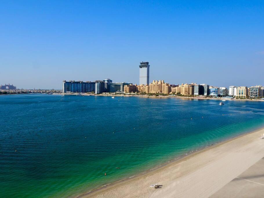 Apartment Brandnew, Oceanview, Privatebeach, 1bed Dubai