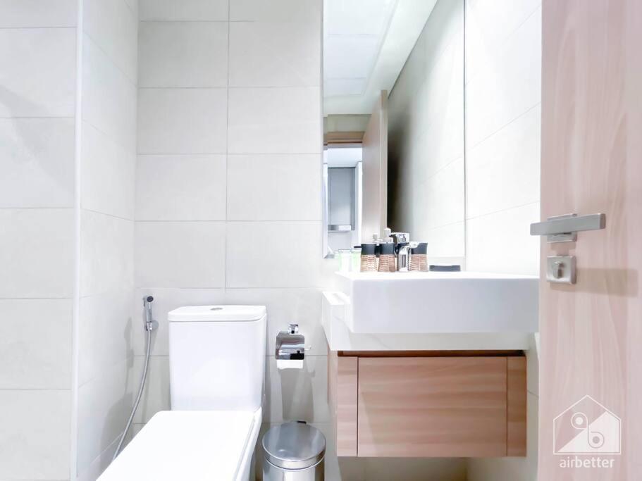 Amazing With Balcony & View Riviera Meydan *