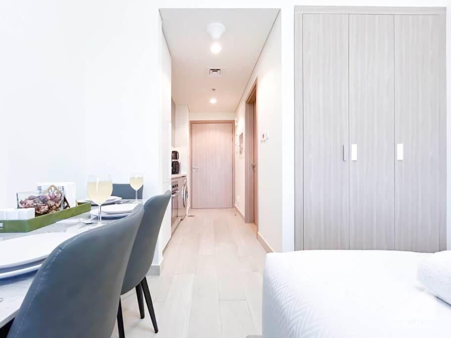 Amazing With Balcony & View Riviera Meydan Apartment