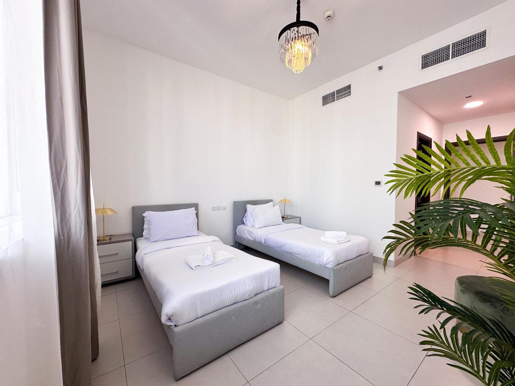 Luxurious 2br In Vezul Residence, Business Bay - 13ab01 Apartment *
