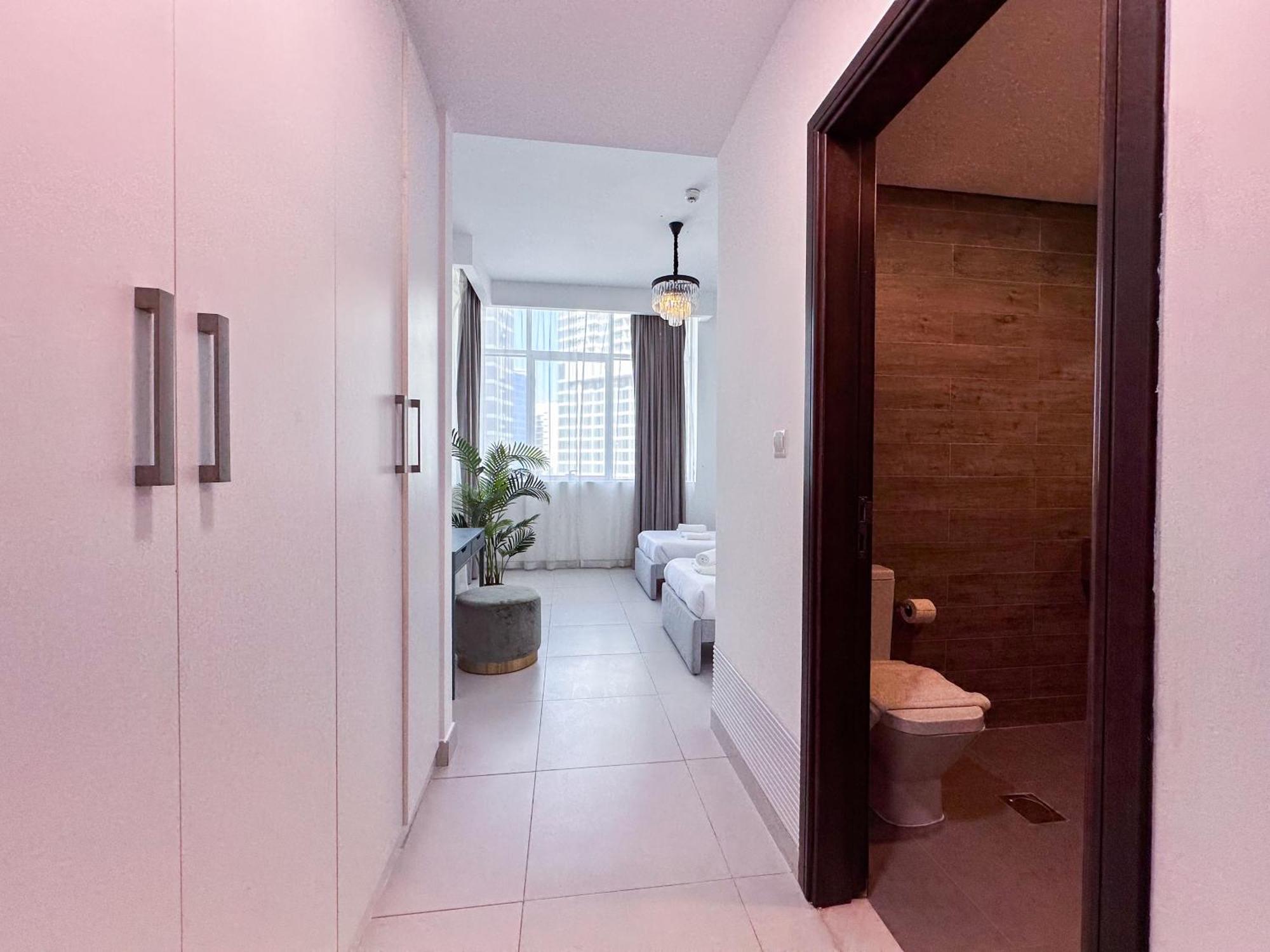 Apartment Luxurious 2br In Vezul Residence, Business Bay - 13ab01 Dubai