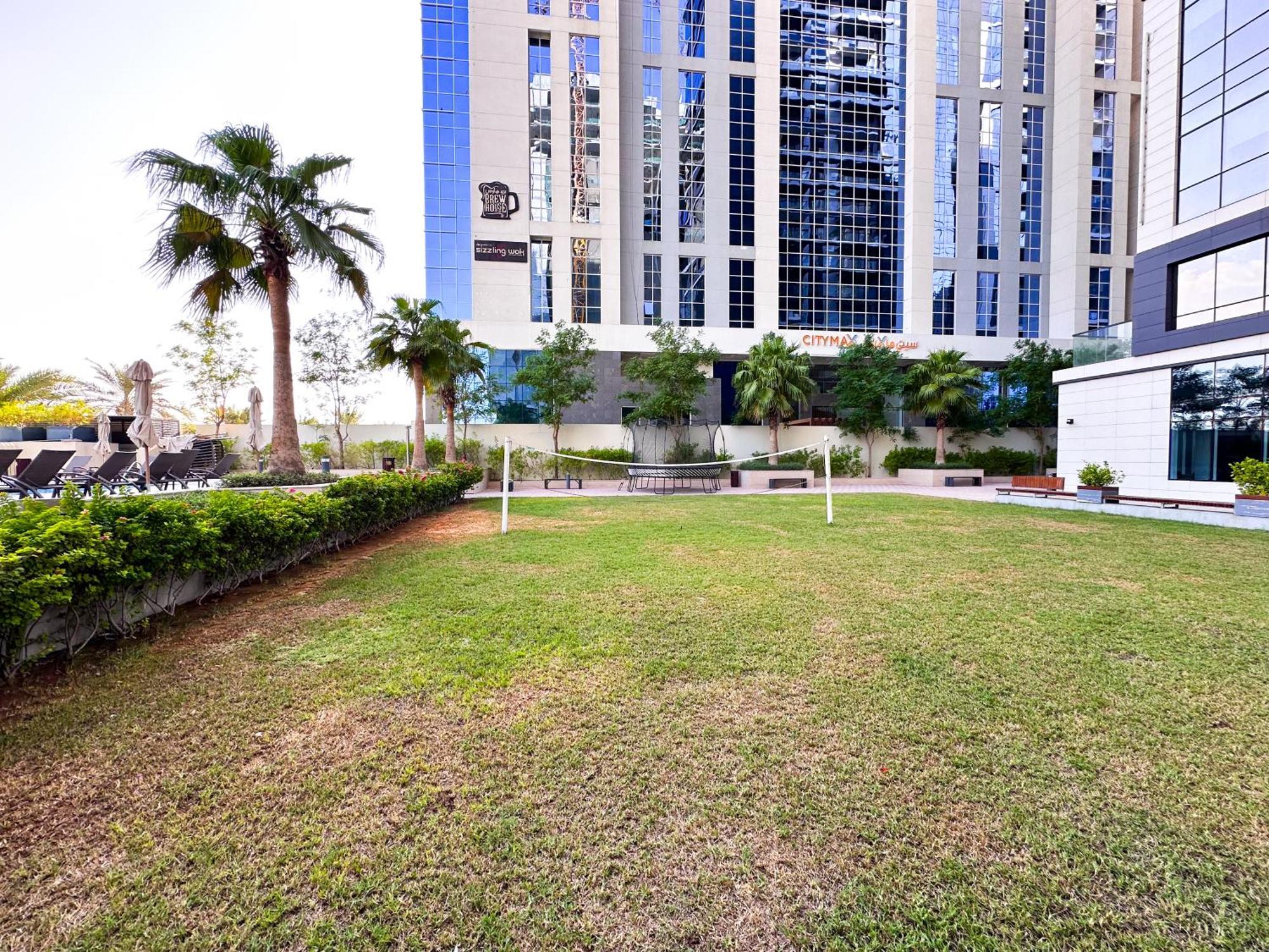 Luxurious 2br In Vezul Residence, Business Bay - 13ab01
