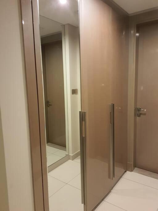 1br Luxurious Paramount