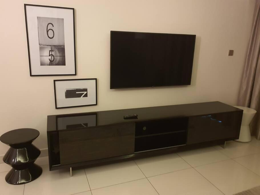 1br Luxurious Paramount Apartment *