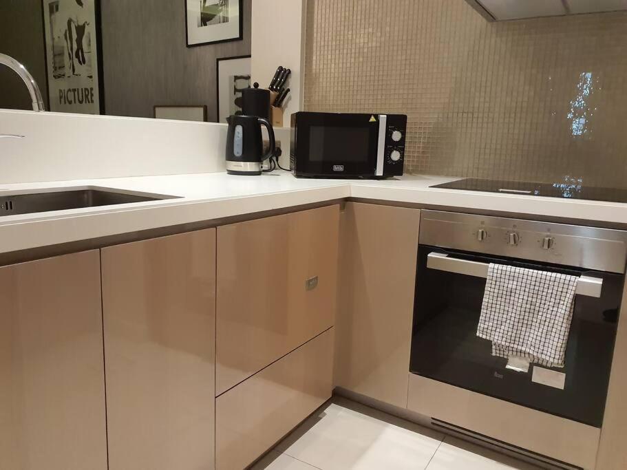 Apartment 1br Luxurious Paramount Dubai