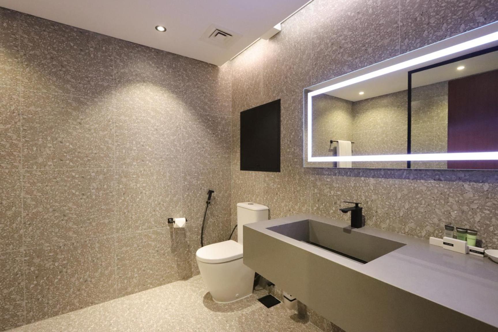 Upgraded 3b With Maids In Jbr The Walk Sadaf 4 Apartment *