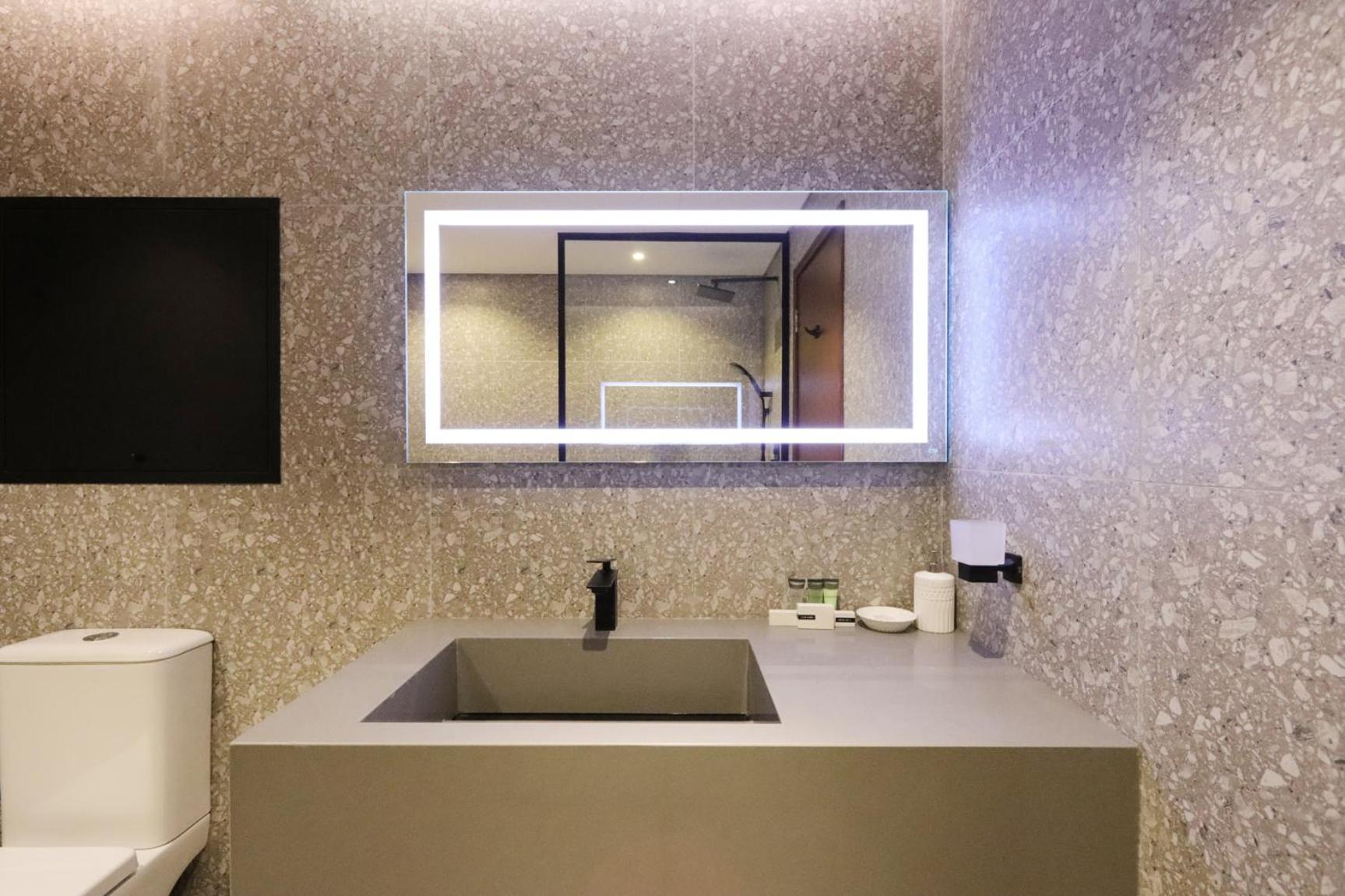 Upgraded 3b With Maids In Jbr The Walk Sadaf 4 Apartment