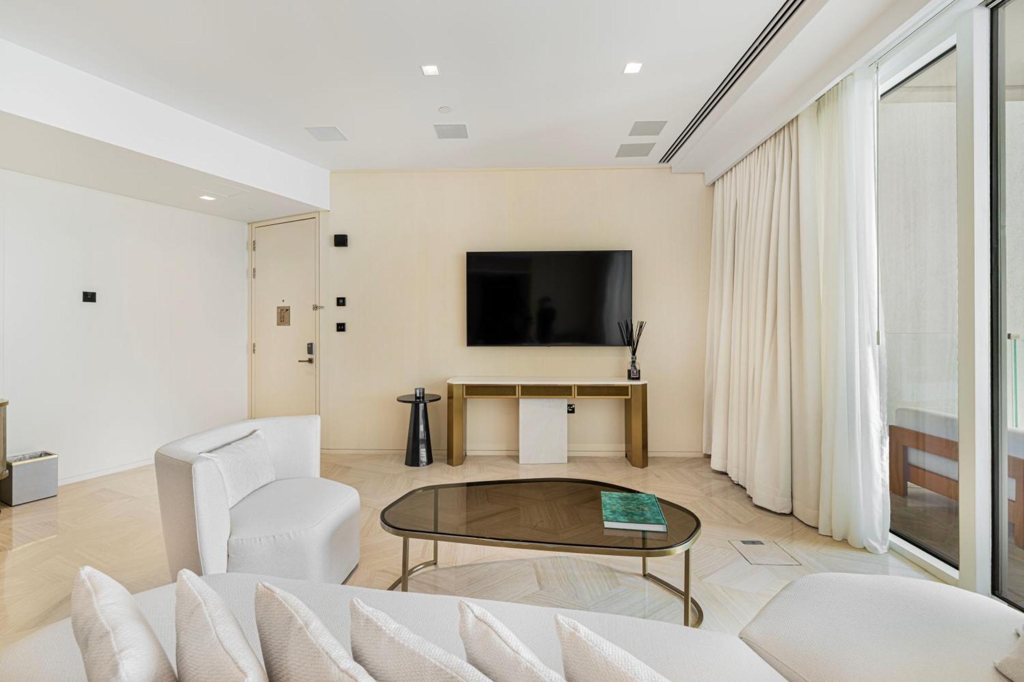 Apartment Daniels Spacious 2br At Five Palm With Biggest Layout Dubai