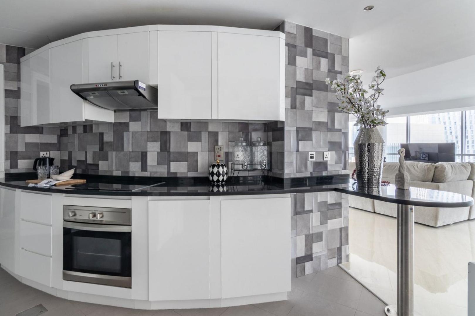 Guestready - Marina Penthouse With Private Pool *
