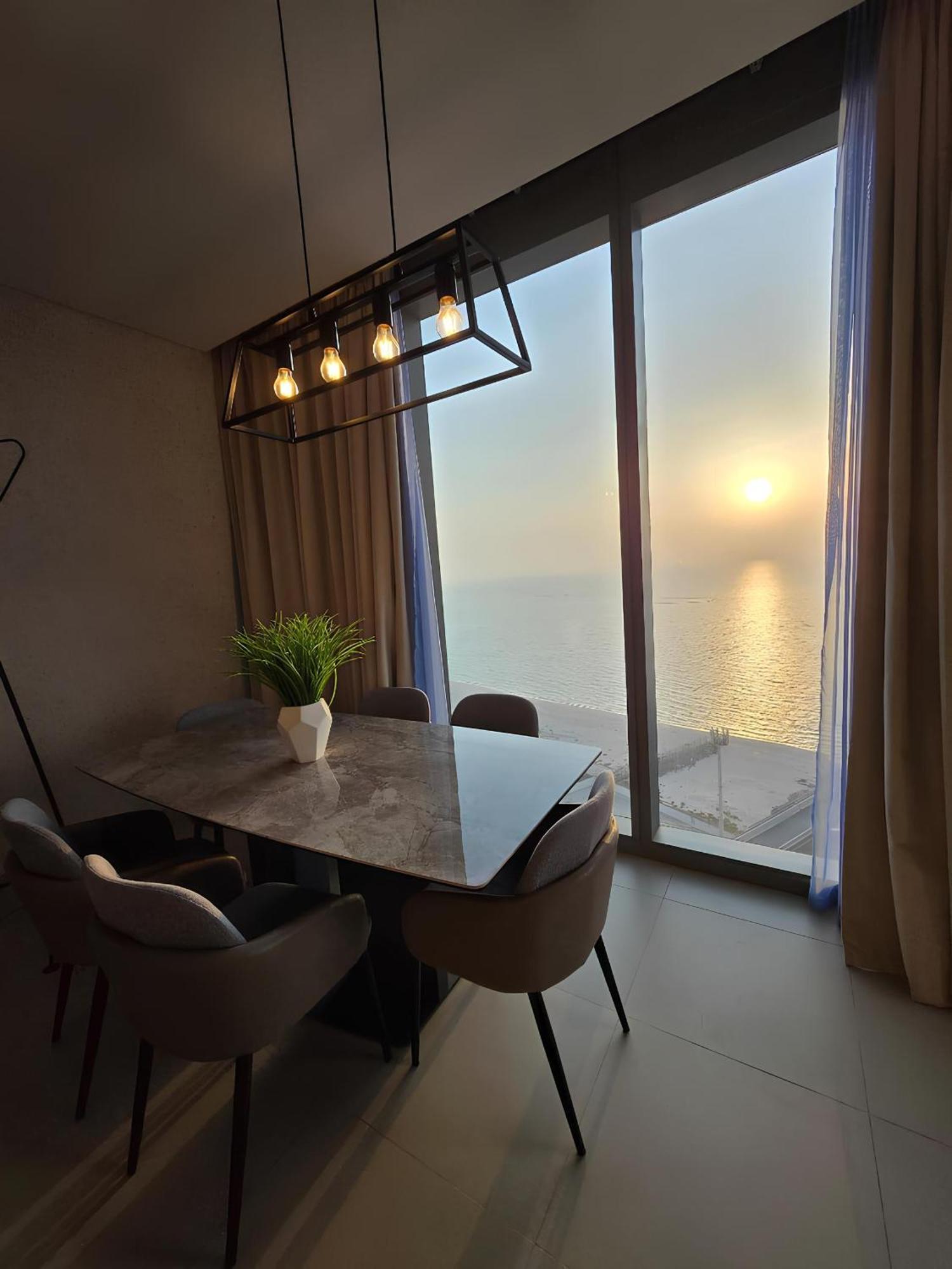5242 Tower 2 Marina - Infinity Homes Apartment *