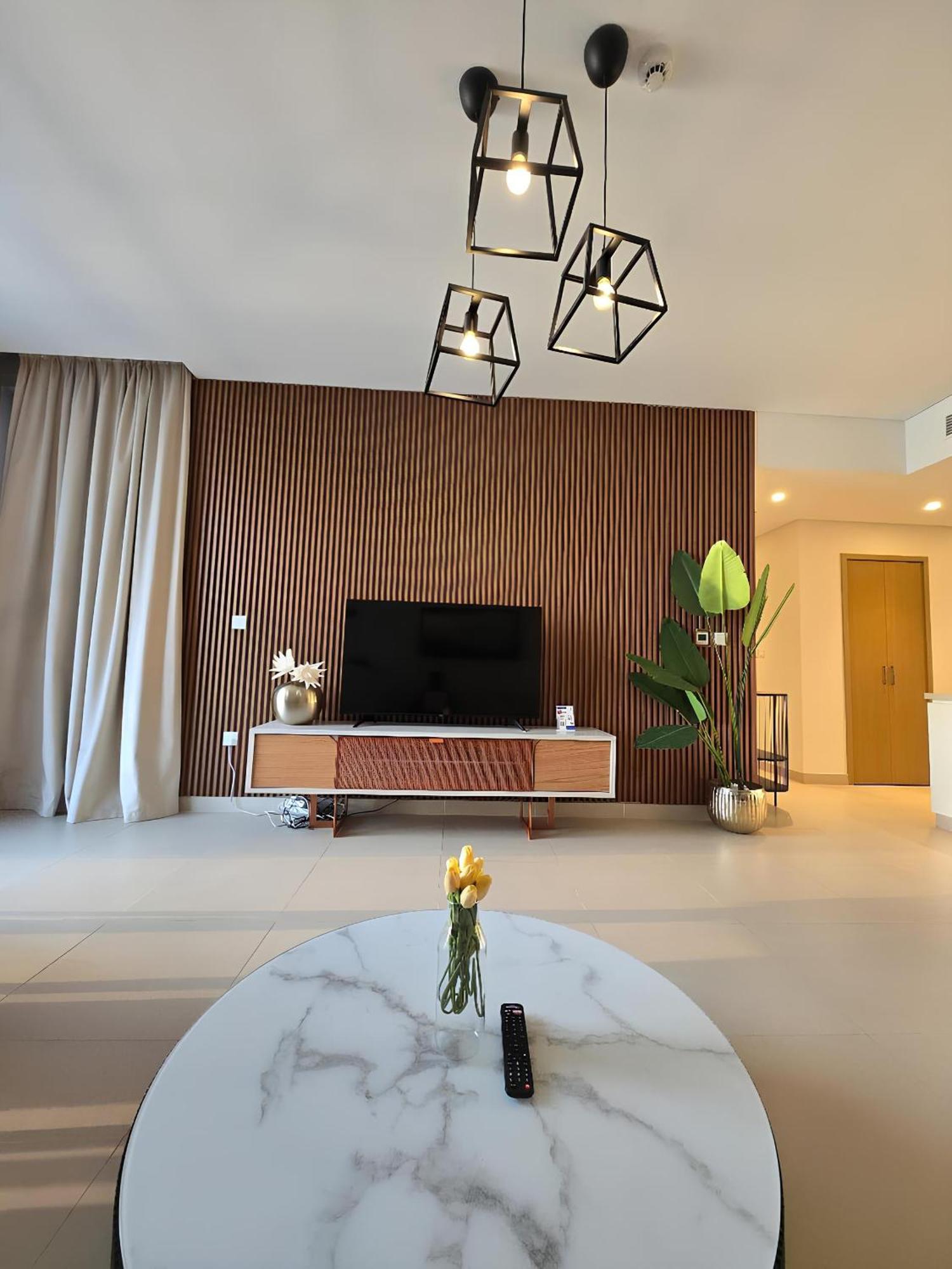 Apartment 5242 Tower 2 Marina - Infinity Homes Dubai