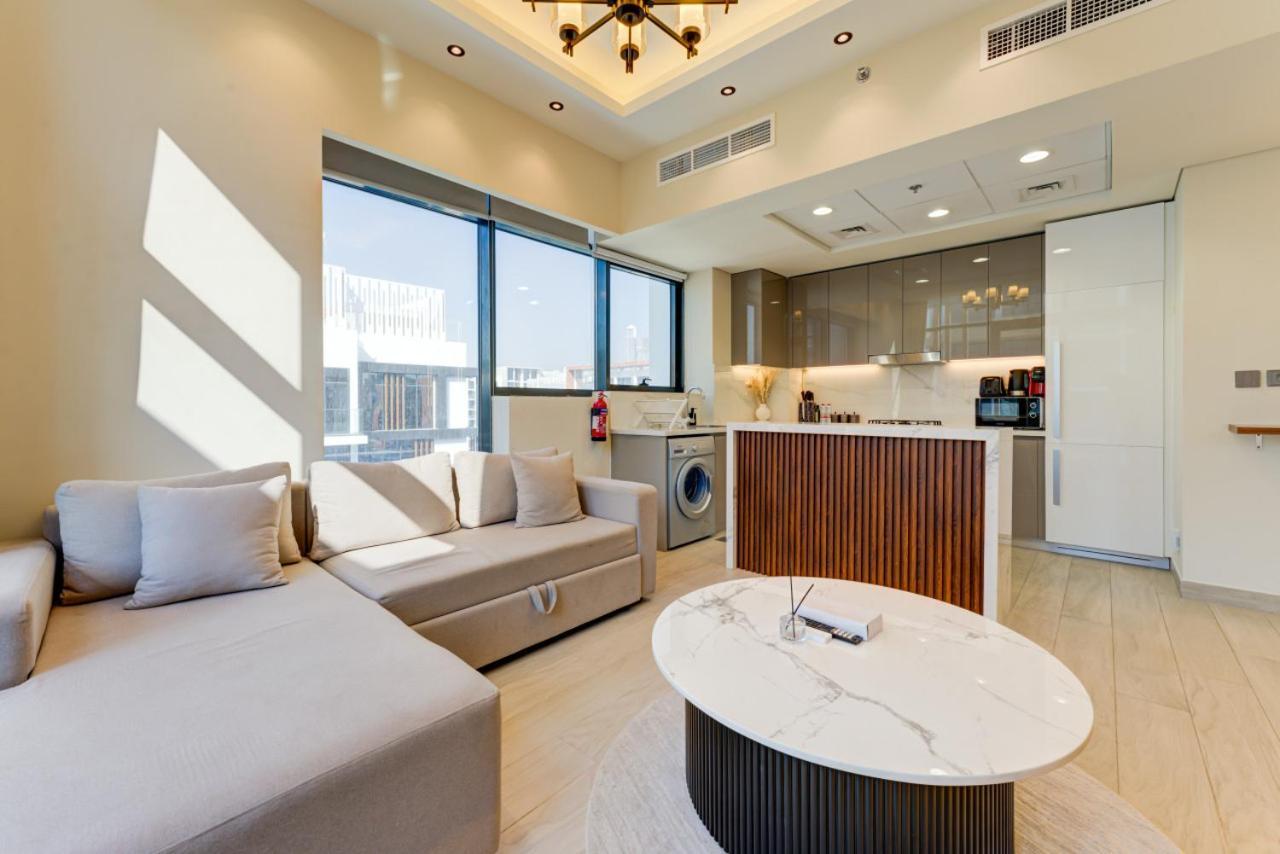 Apartment Chic 1 Bed Oasis In Azizi Riviera