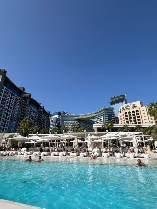 Private Palm Jumeirah High Floor * Dubai