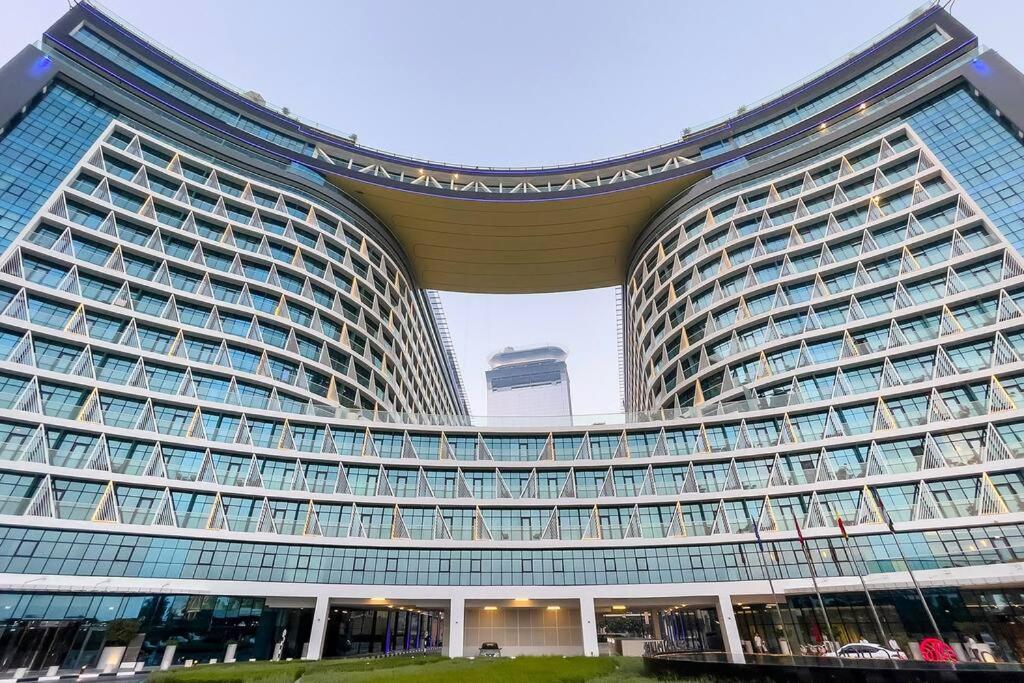 Private Palm Jumeirah High Floor Apartment