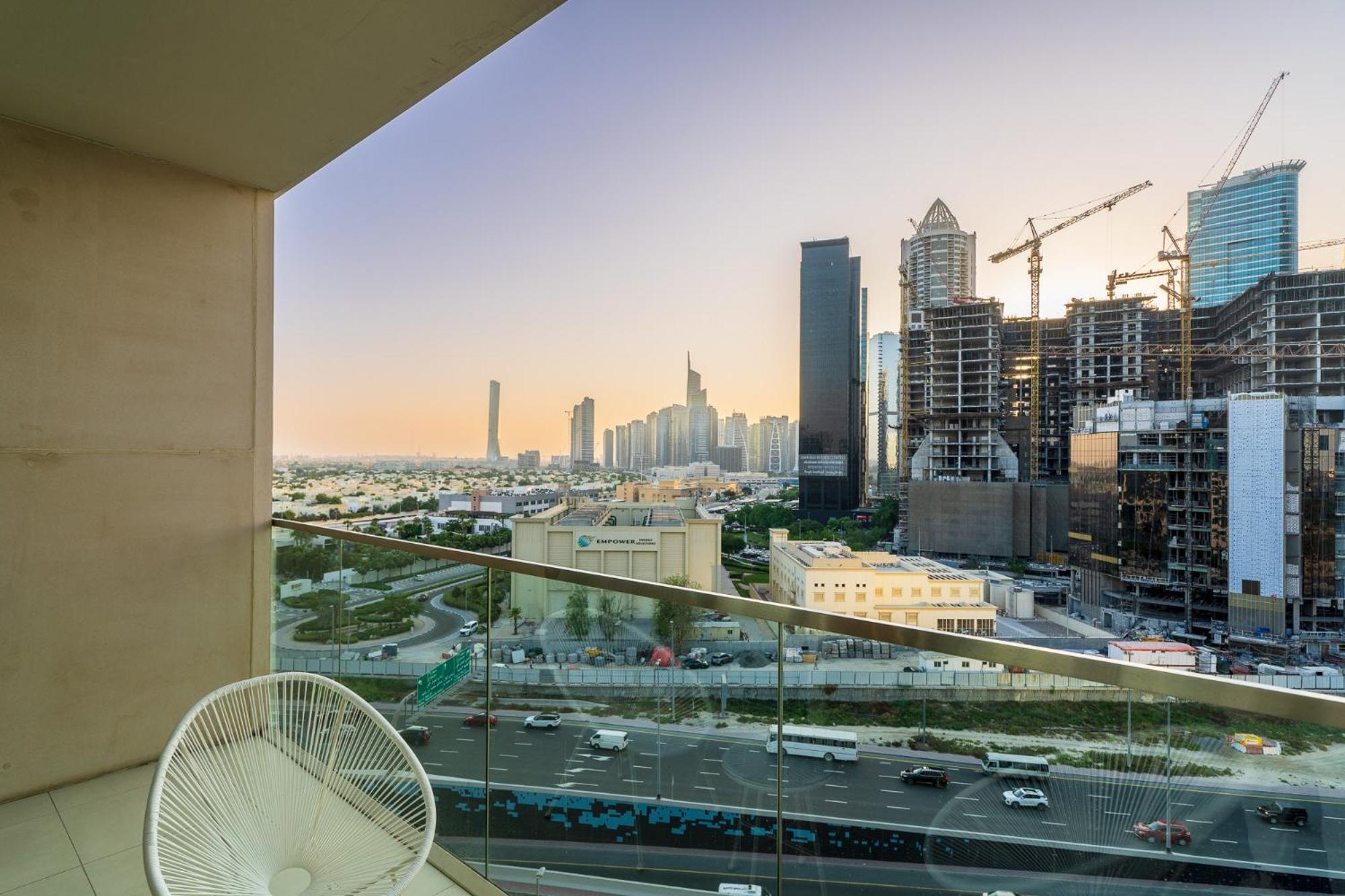 Apartment Alh Vacay Alluring 1 Bedroom In Vida Residences - The Hills