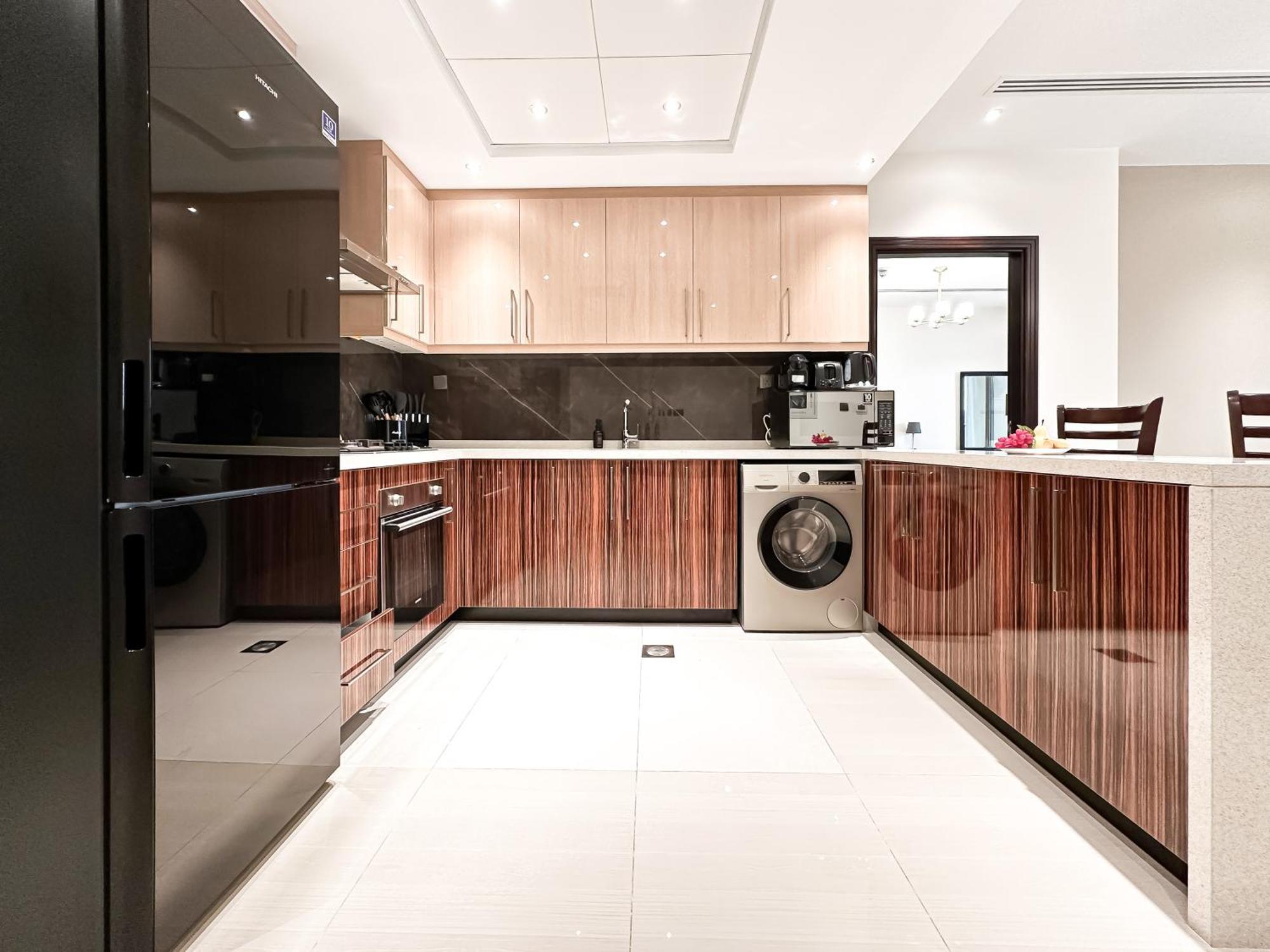 Apartment Trophy Sunset Serenity In Downtown With Panromic Skyline Views Dubai