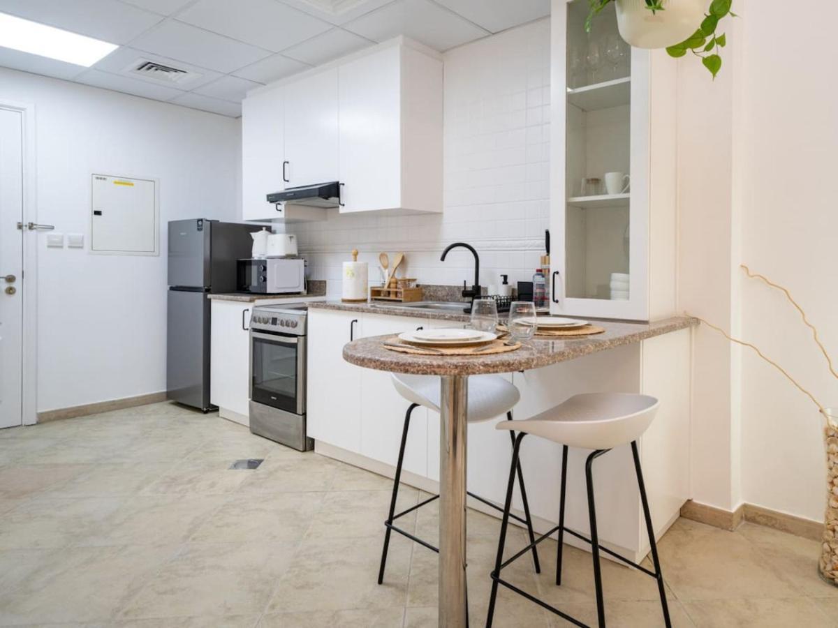 Apartment Charming Escape In Motor *