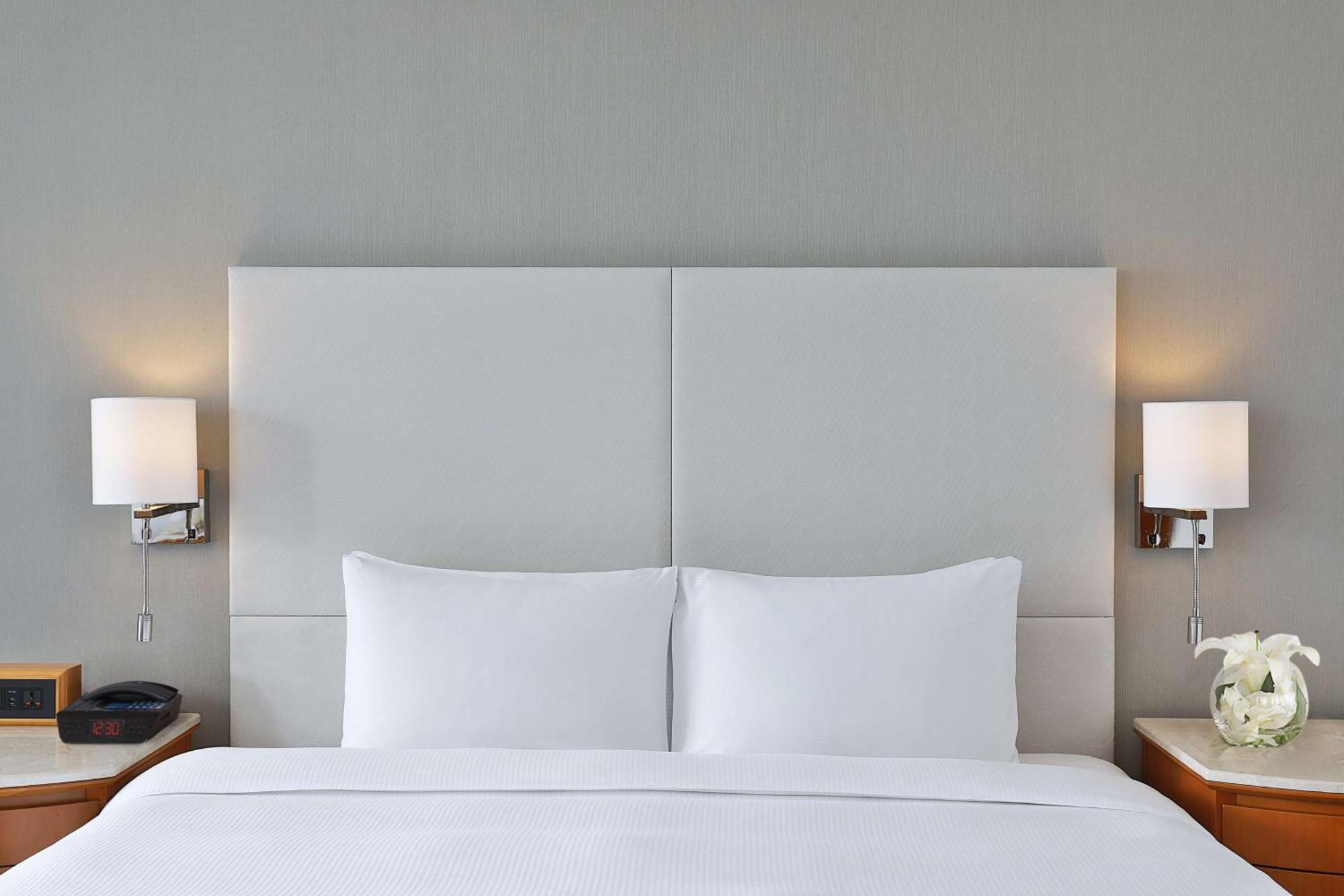 Hilton Jumeirah Resort 5*