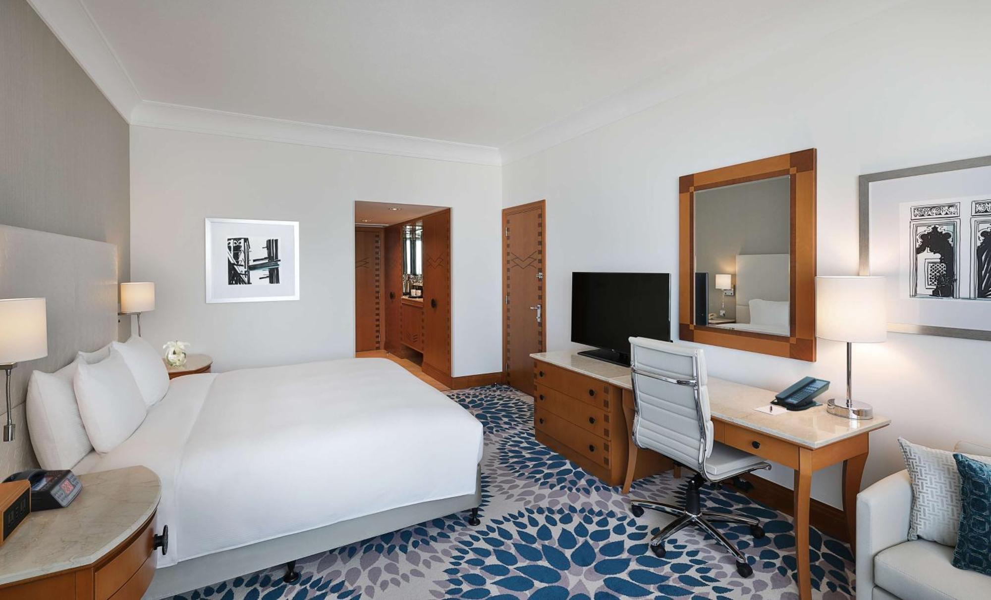 Resort Hilton Jumeirah 5*