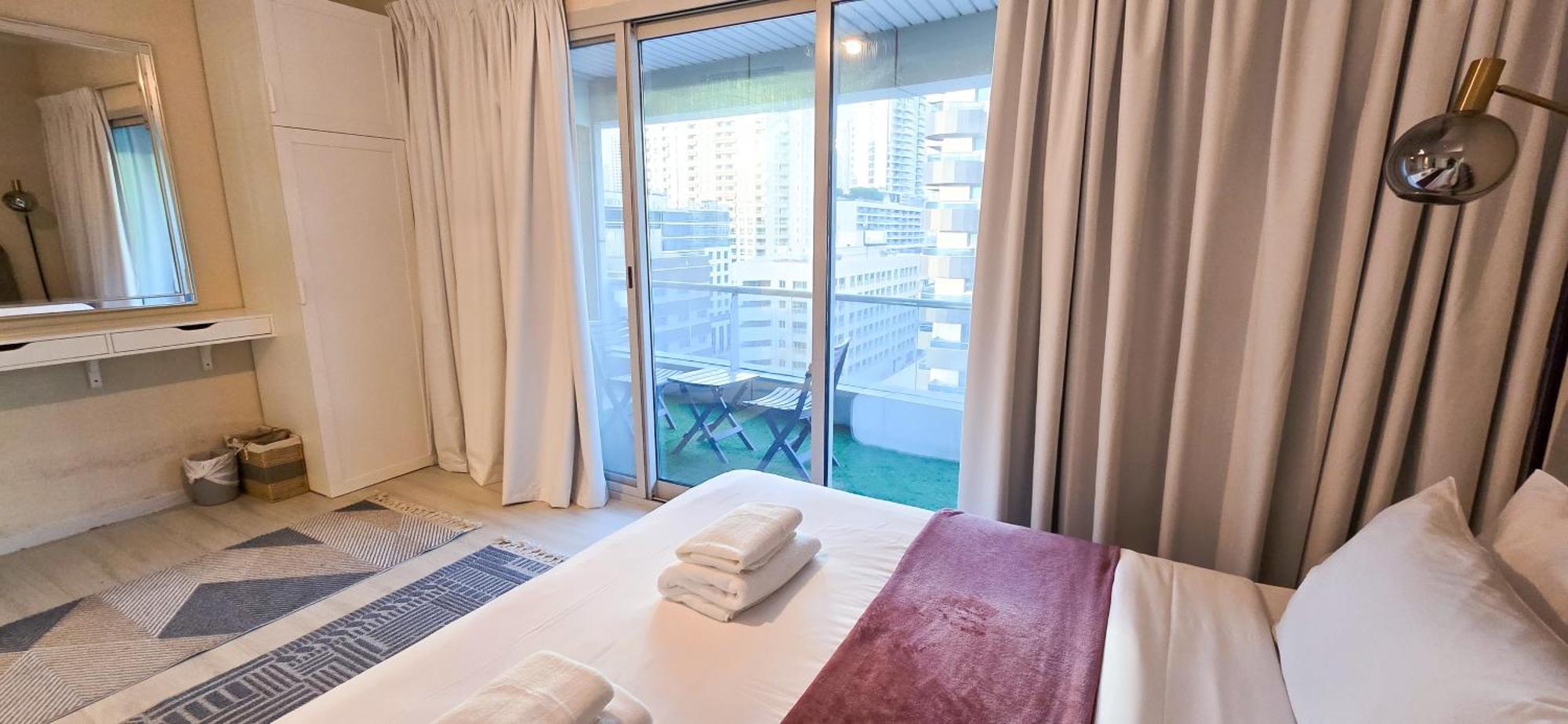 Apartment Renovated Cozy One Bed D2-1007