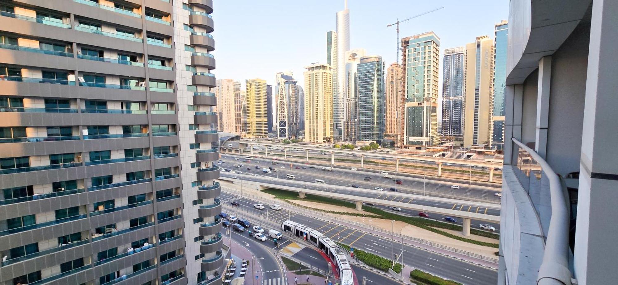 Renovated Cozy One Bed D2-1007 Apartment Dubai