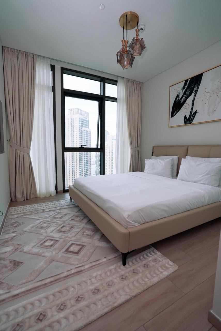High Floor 1 Bhk With Great View * Dubai