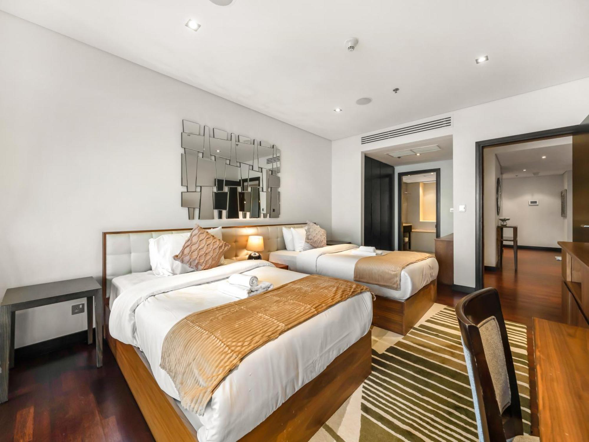 Luxury In Anantara With Stunning Burj Alarab & Sea Views Apartment