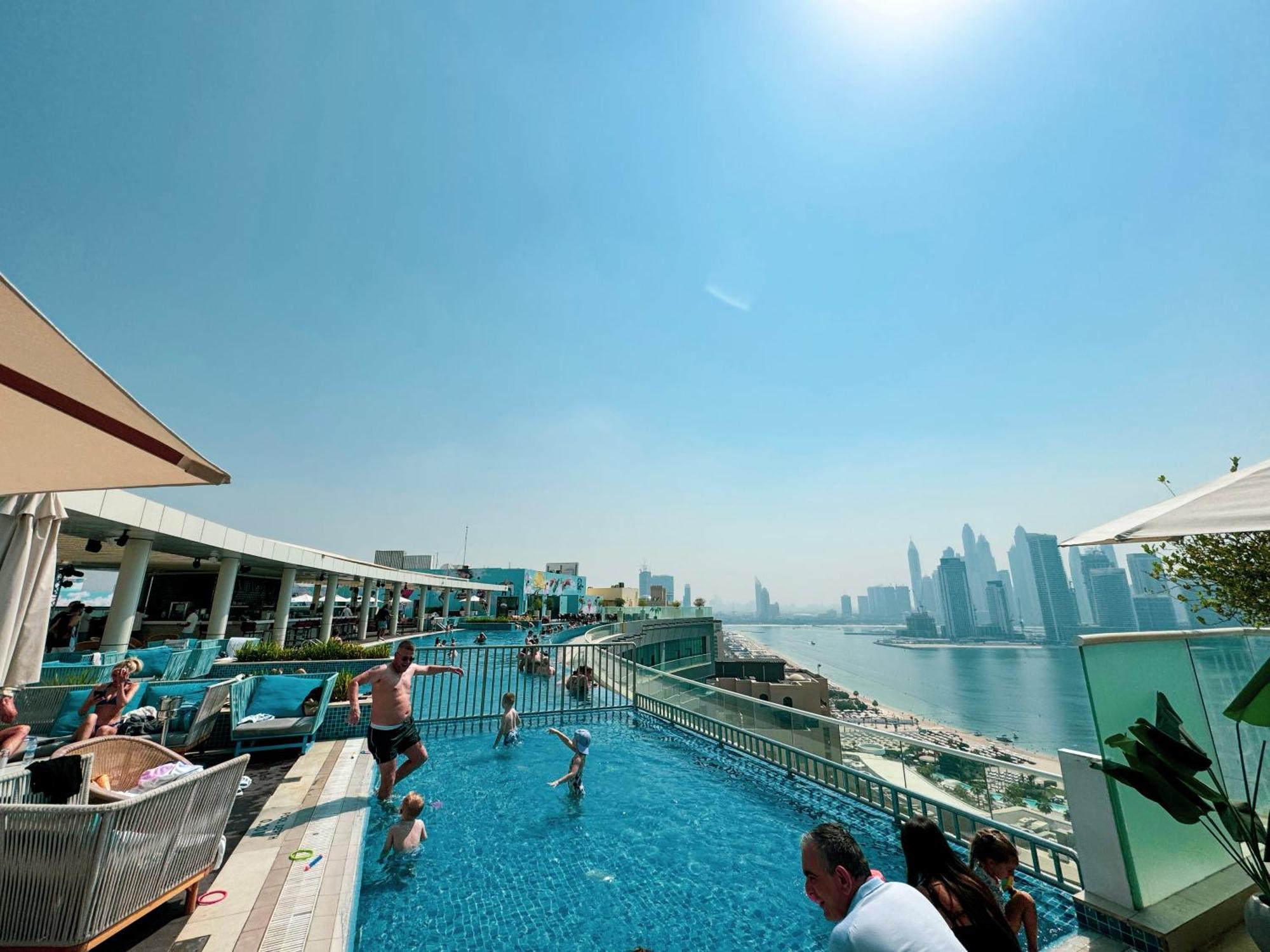 Apartment Palm Jumeirah - Free Infinity Pool & Private Beach *
