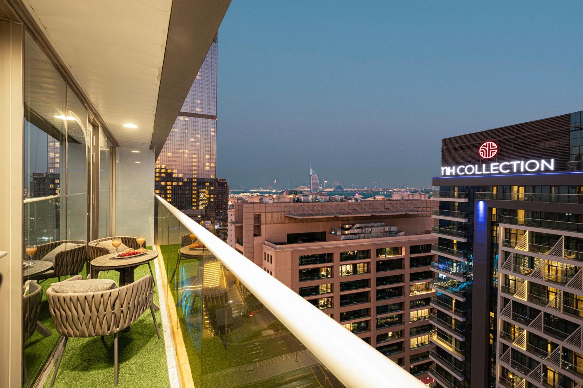 Palm Jumeirah - Free Infinity Pool & Private Beach Dubai