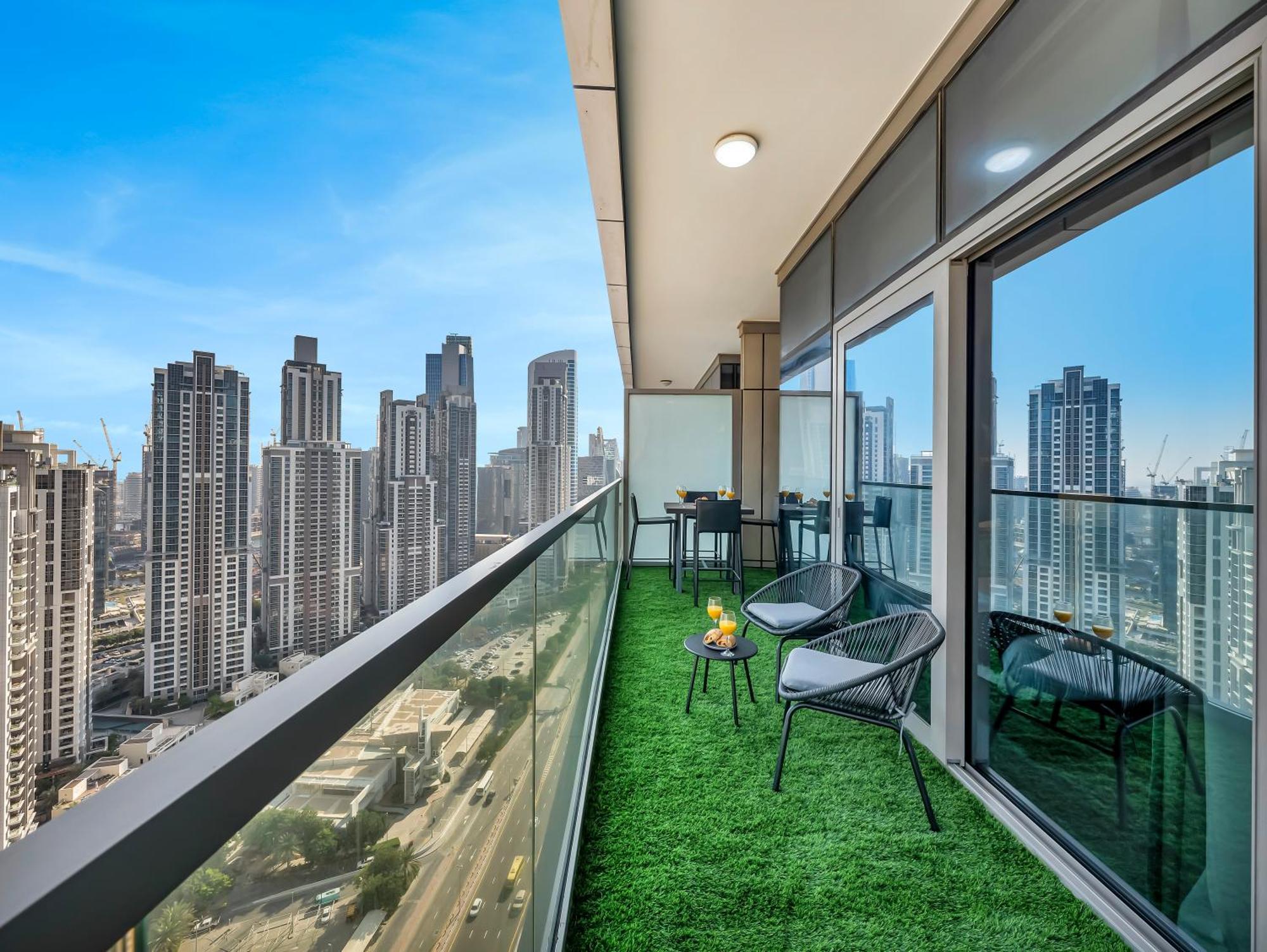 Wonderfulstay At Paramount - Highest Infinity Pool - Burj Khalifa View - Brand New Luxury