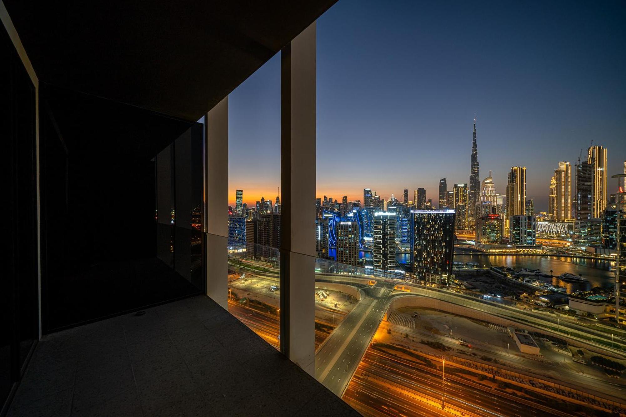 Alh Vacay With Balcony And Burj View In Upside * Dubai