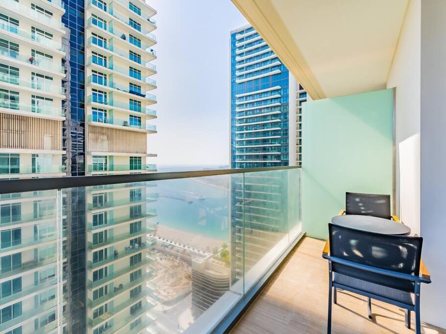 Coastal Luxury 4br With Marina Skyline View
