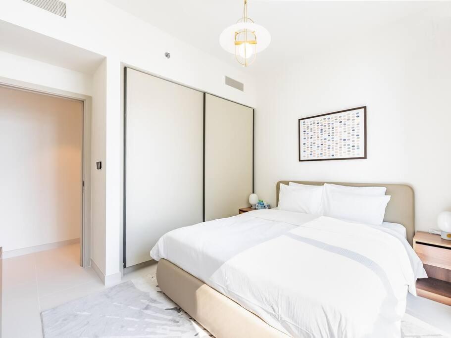 Apartment Coastal Luxury 4br With Marina Skyline View