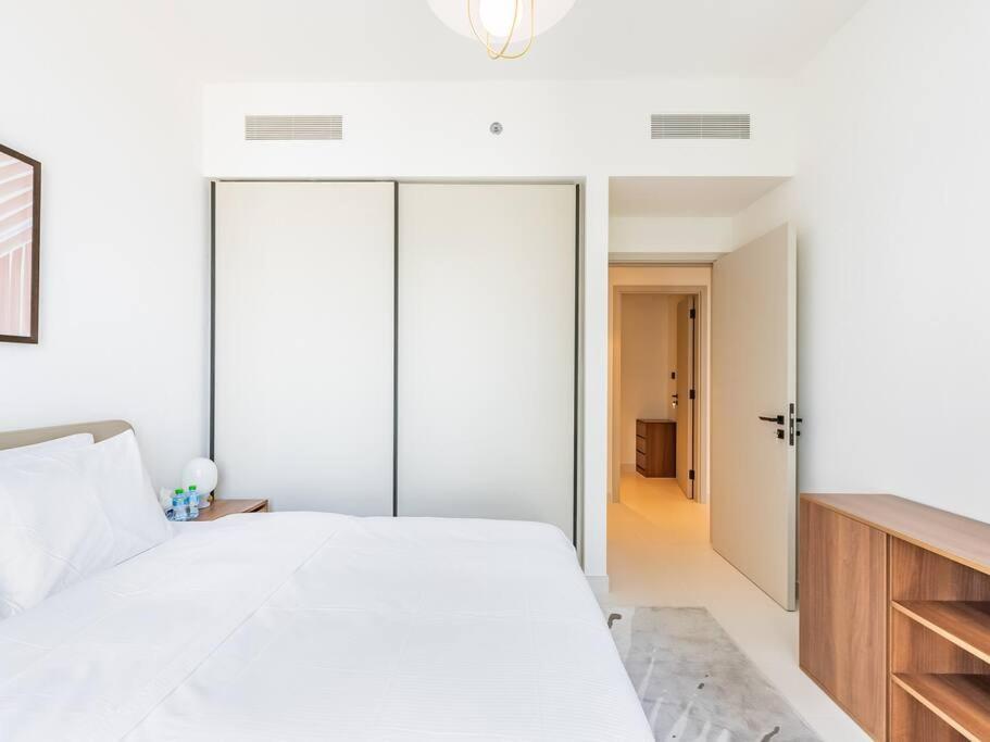 Apartment Coastal Luxury 4br With Marina Skyline View *