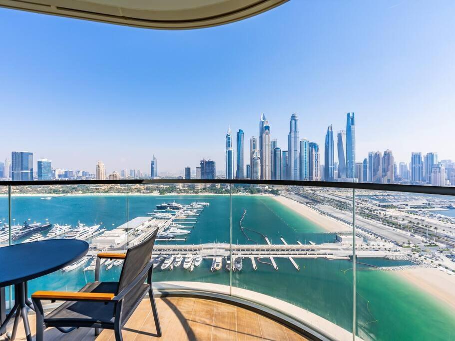 Coastal Luxury 4br With Marina Skyline View Apartment