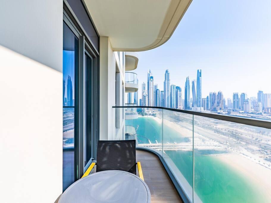 Coastal Luxury 4br With Marina Skyline View Apartment