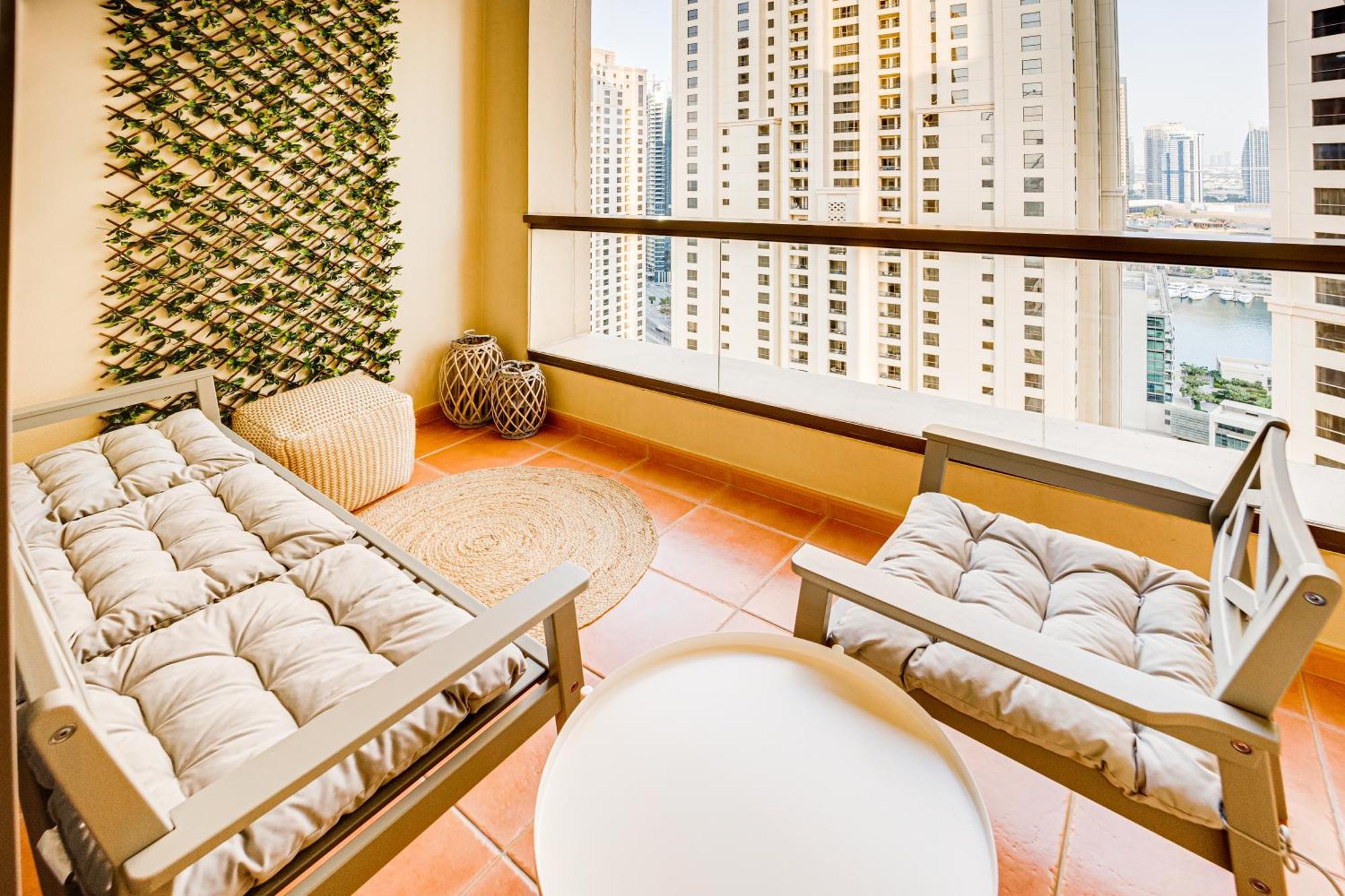 Bright In Jbr Few Steps From The Beach