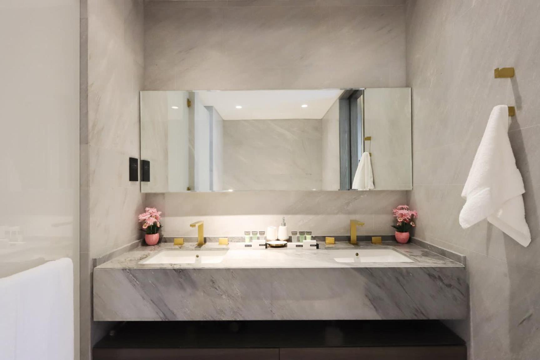 Apartment Livbnb - 2br Five Palm Jumeirah Residences Dubai