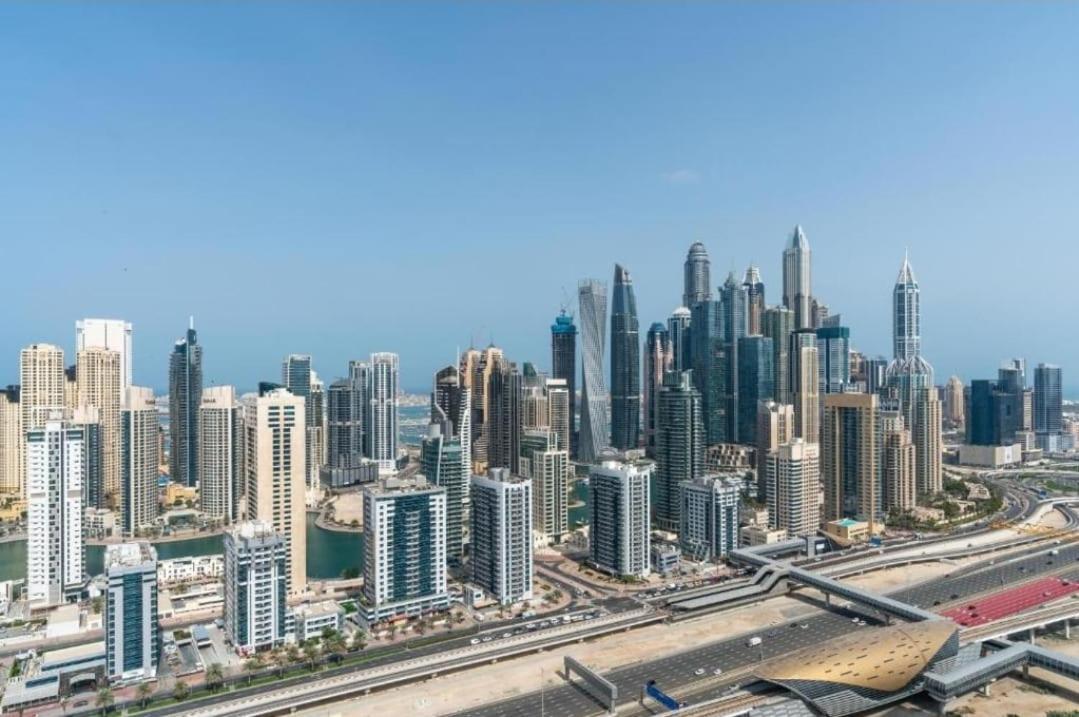 Stunning - High Floor - Canal View - Goldcrest Exectutive Tower Dubai