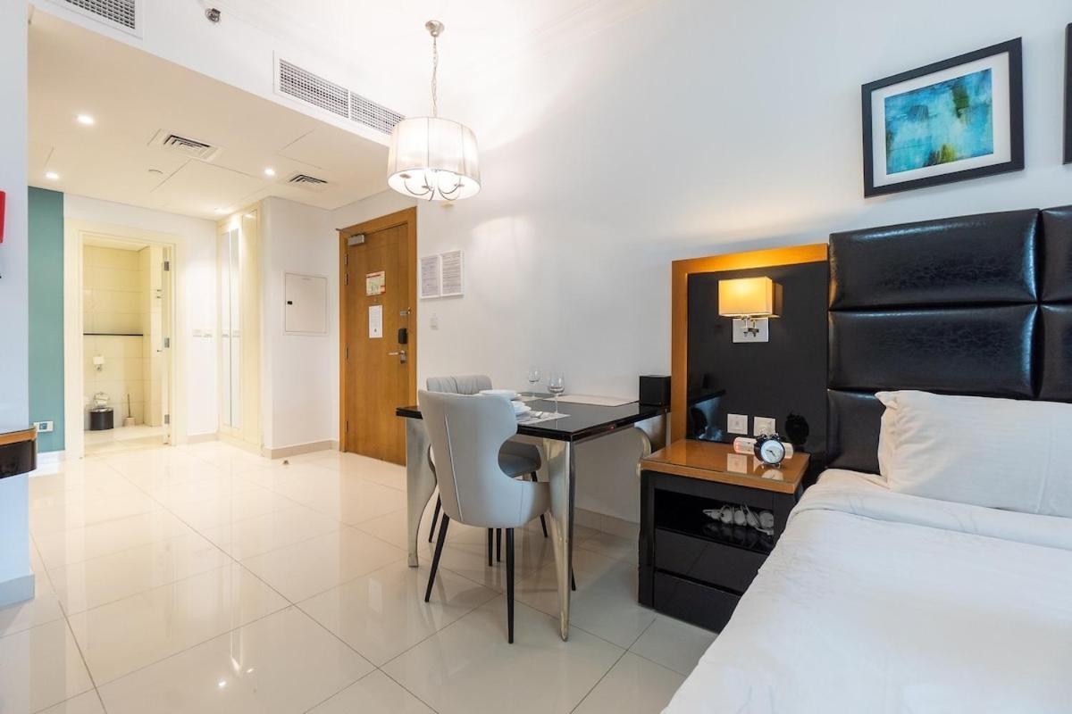 Modern Studio In Business Bay With Well Organized Space! * Dubai